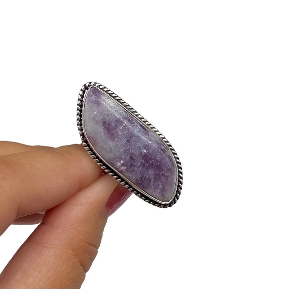 Lepidolite Ring Size 7.5 Natural Stone Stamped 925 Sterling Silver Purple - Picture 3 of 7